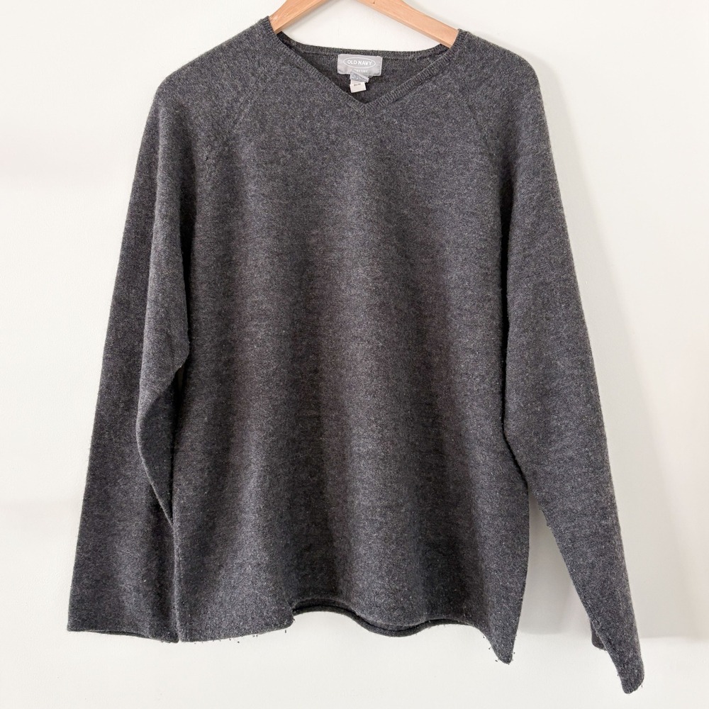 Old Navy Collection XL Men's Merino Wool Sweater –‎ Vintage, Cozy Fall Layer